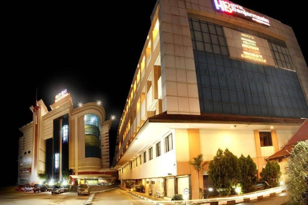 Hotel Banjarmasin International Buitenkant foto